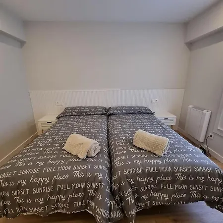 Vibescoruna- Novoa Santos Apartment
