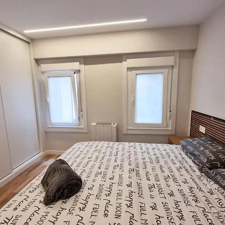 Vibescoruna- Novoa Santos Apartment